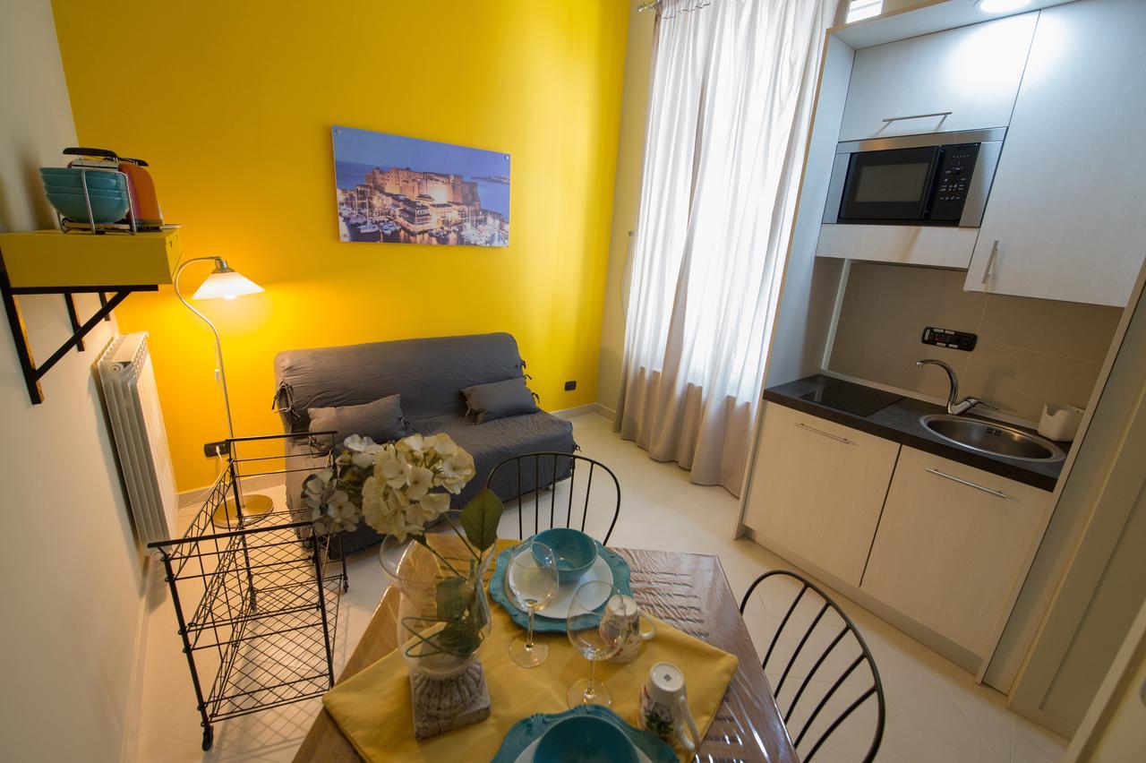Duomo Regina Apartments Napoli Ngoại thất bức ảnh